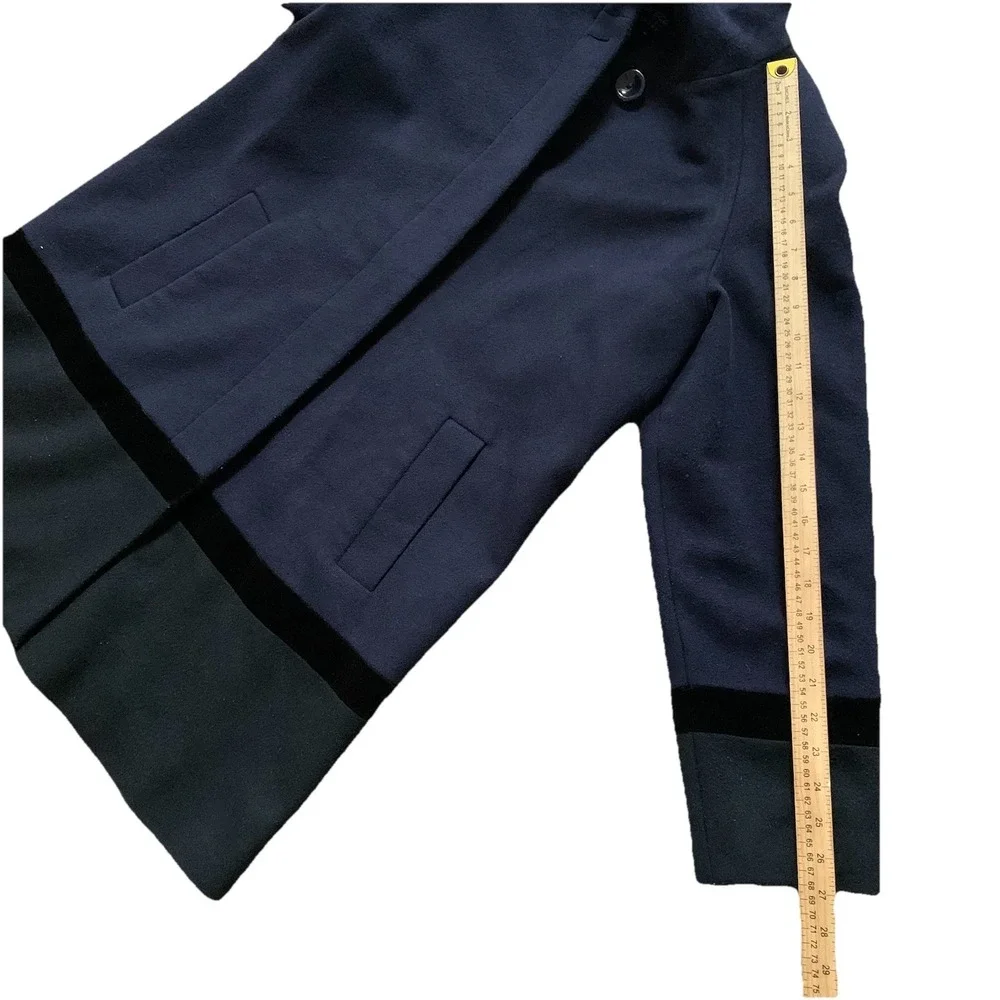 Forecaster of Boston Lamb Wool Winter Coat Hoodie Size 8 Women's Navy Blue Long